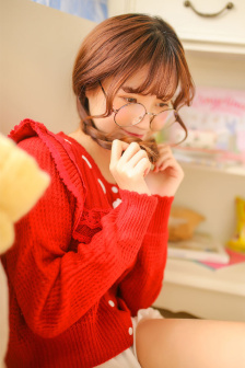 女生一次可以吃多少精华液